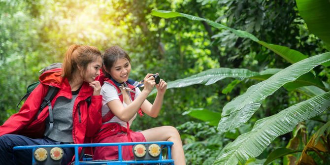 Uniknya Wisata di Kalimantan, Dari Susur Hutan Sampai Berendam di Sungai Air Panas